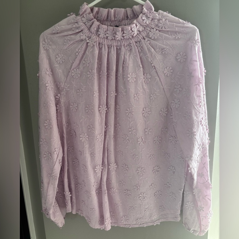Anne Taylor Floral Embroidered Lavender Top